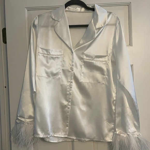 White Feather Pajamas - Picture 4 of 4